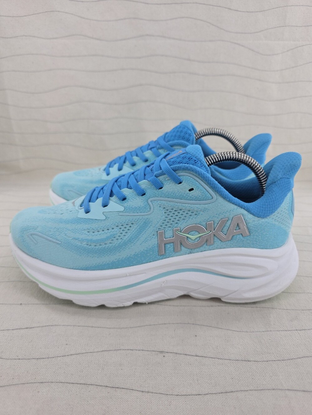 Hoka One One Womens Clifton 10 Blue White Running Walking Shoes Sneakers Sz 8.5B - Picture 2 of 16